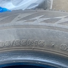 195/65R15 VRX2 スタッドレスタイヤ4本
