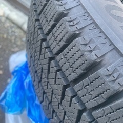 195/65R15 VRX2 スタッドレスタイヤ4本