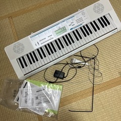 カシオ電子キーボード