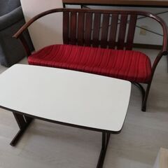 カリモク　椅子とテーブルのセット