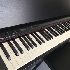 九州エリア配送可能！e52 ROLAND F-140R 2015年製 電子ピアノ ローランド