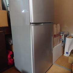小型冷凍冷蔵庫