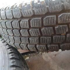 トラック 冬タイヤ ホイール付き6本 山あり 日野デュトロ １１３