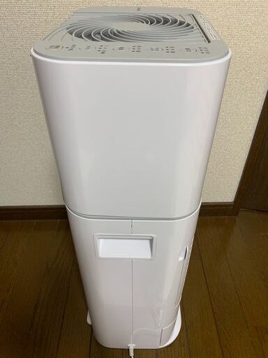 [ 美品 ] アイリスオーヤマ 除湿機 サーキュレーター 衣類乾燥 強力除湿 除湿器 スピード乾燥 除湿量 5L 湿度センサー 静音設計 デシカント方式 IJD-I50-WH