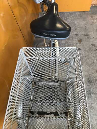 福岡）福岡市東区より BURIDGESTON ﾌﾞﾘﾁﾞｽﾄﾝﾜｺﾞﾝ 三輪車 BW13 引取限定