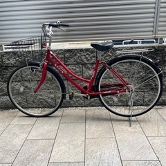 赤いママチャリ　自転車