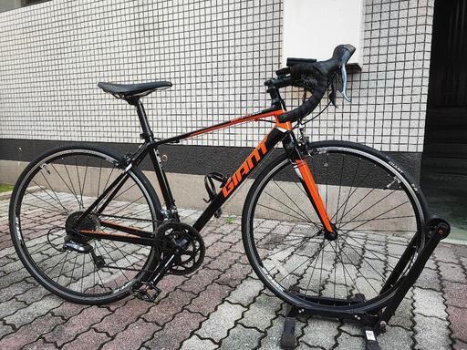 ロードバイク GIANT  DEFY4  ブラック 手放すロードバイクに花束を。GIANT「DEFY4」