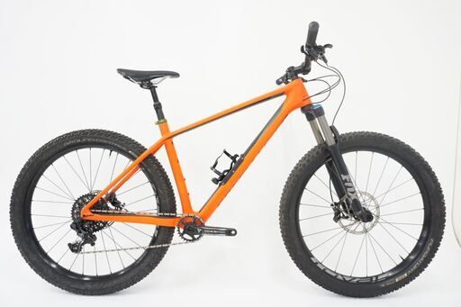 SPECIALIZED 「スペシャライズド」 FUSE EXPERT CARBON 6FATTIE 2017年