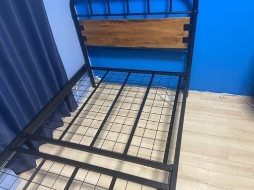黒ベット　マット付き