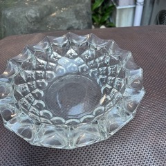 ガラス灰皿