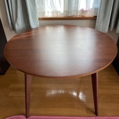 【1月3日まで】円形ダイニングテーブル