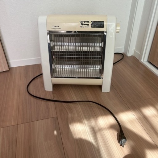 電気ストーブ ＹＵＡＳＡ