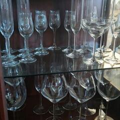 イギリス製アンティーク調戸棚