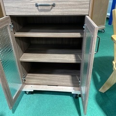 ニトリ キャビネット