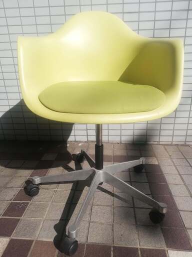 イームズチェア　vitra ヴィトラ×ハーマンミラー