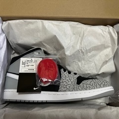 新品未使用 2022 エアジョーダン1 MID SE エレファントトゥ size10 黒