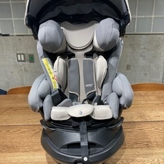 美品【チャイルドシート】フラディアISOセーフティーナチュラルグレー