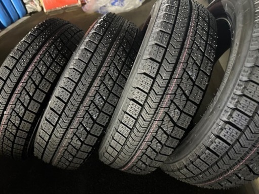 スタッドレスタイヤ 新品未使用 ブリヂストンVRX 販売 155/65/14インチ 