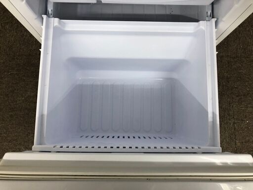 SHARP 2ドア中型冷蔵庫 美品 値下げ交渉可能！