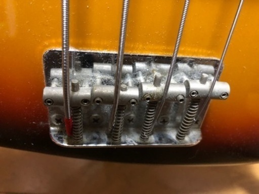 Fender japanの ジャズベース です。 保証書付き説明書付きです