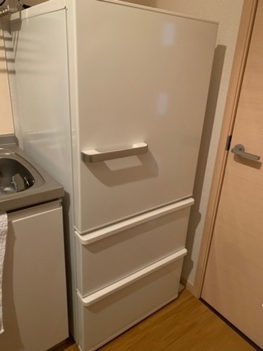 冷蔵庫　AQUA 272L