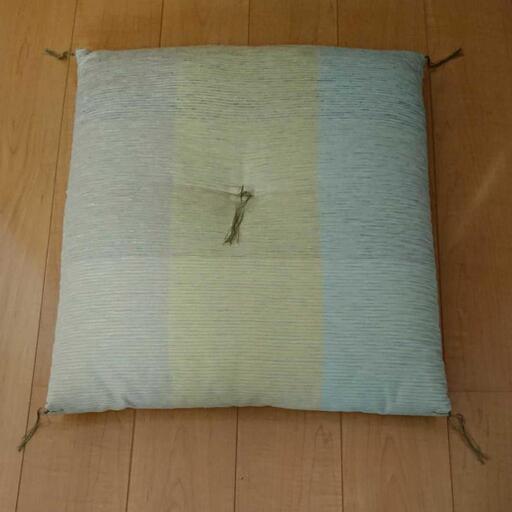 高級】座布団☆5枚セット☆西川☆大阪市内（直接引き渡し）