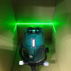 ヤマシン GLS-3 グリーンレーザー ※縦ラインの照射が非常に弱い為ジャンク品【市川行徳店】【店頭取引限定】【ジャンク】管理番号：ITR75CCFVRMC ヤマシン GLS-3 グリーンレーザー ※縦ラインの照射が非常に弱い為ジャンク