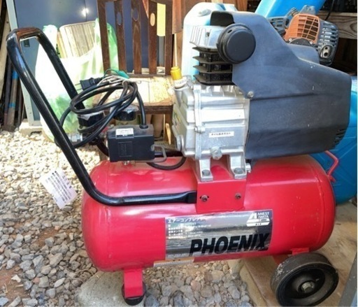 誰もいなければ数日後廃棄します】エアーコンプレッサー