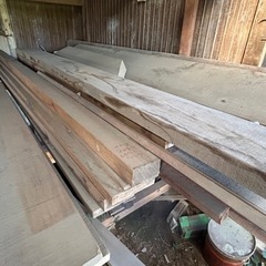 材木を処分したい為買って頂ける方を探してます