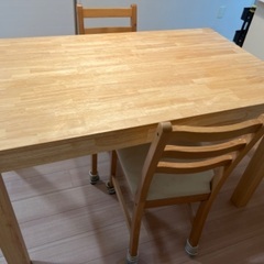 【ネット決済】IKEA ダイニングテーブル(椅子なし)