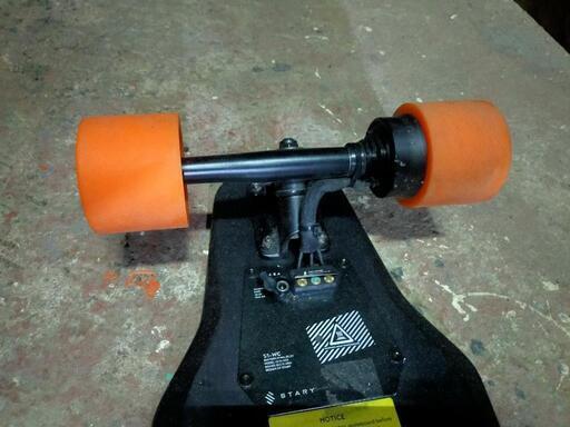 電動スケートボード　STARY S1-WC　6セルバッテリー　修理済 電動スケートボード STARY S1-WC 6セルバッテリー 修理済