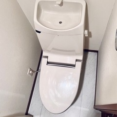 INAX リクシル　トイレ　温水便座　ウォシュレット　　収納棚　ホルダー紙巻器