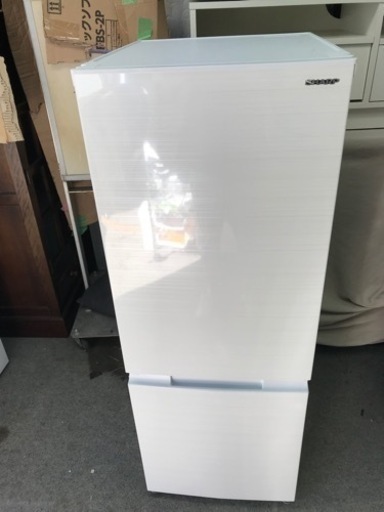SHARP  2022年製　ノンフロン冷凍冷蔵庫　179L どっちもドアシャープ