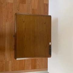 美品　カリモク　ドマーニ