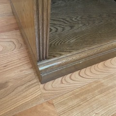 美品　カリモク　ドマーニ