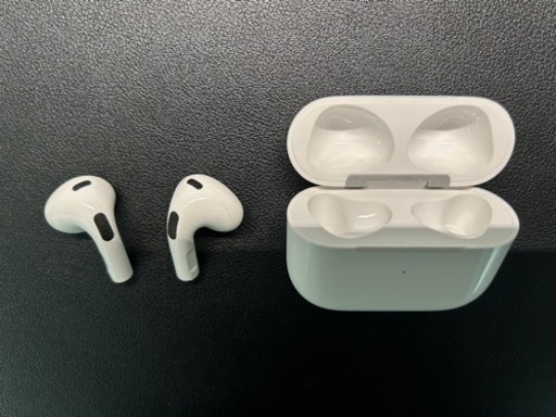 美品】Apple AirPods 第三世代【全国発送可】 Amazon.co.jp: 【整備