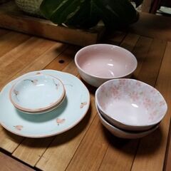 桜柄の食器