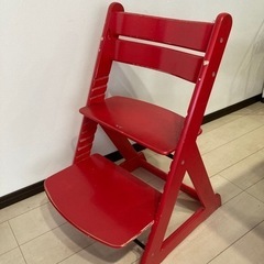 【決定しました】高さ調整可能な椅子　赤