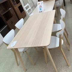 IKEA ダイニングテーブルセット椅子4脚 TJ304