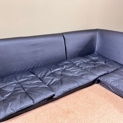 オシャレなL字型ソファ