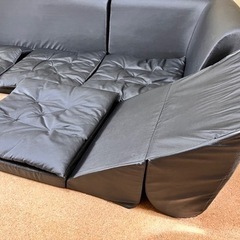 オシャレなL字型ソファ