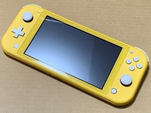 ☆お譲り先決定☆Switchライト　イエロー