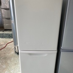 パナソニックNR-B14CW-W冷蔵庫、2ドア、138 L、マットバニラホワイト