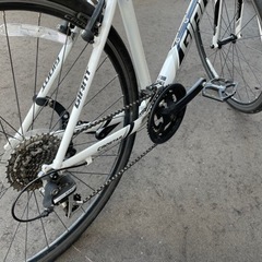 ②GIANT クロスバイク　週末割引中‼️