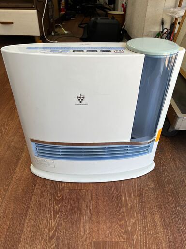【リサイクルショップどりーむ天保山店】●5074●　冬物家電大量入荷( *´艸｀)　セラミックファンヒーター　加湿機能付き　SHARP　2007年製　HX-126CX　素敵な冬のすごし方