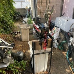 マーキュリー2.0馬力　いればボート付き。