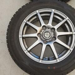 ご成約🎵期間限定値下げ😉ほぼ新品🎵現行フリード(HVも🎵)に🎵15インチ冬タイヤセット😊