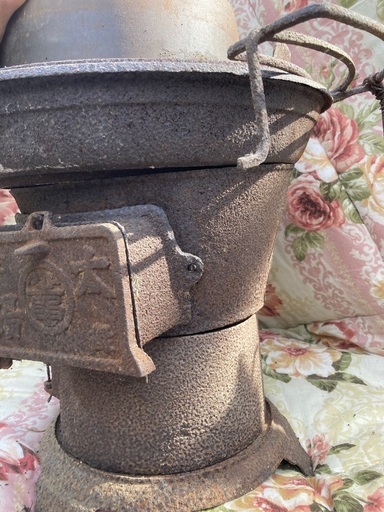 コレクション レトロ薪ストーブ 一部割れ 