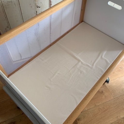 yamatoya 大和屋 ☆ リリワゴン ☆ ベビーベッド ☆ ホワイト系