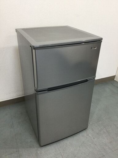 （4/3受渡済）JT5653【YAMADA/ヤマダ 2ドア冷蔵庫】美品 2020年製 YRZ-C09G1 90L 家電 キッチン 冷蔵冷凍庫